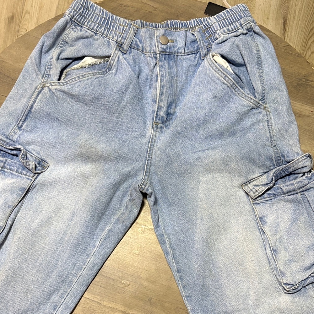Woman’s no one cared Relaxed Light Blue Jeans cargo
